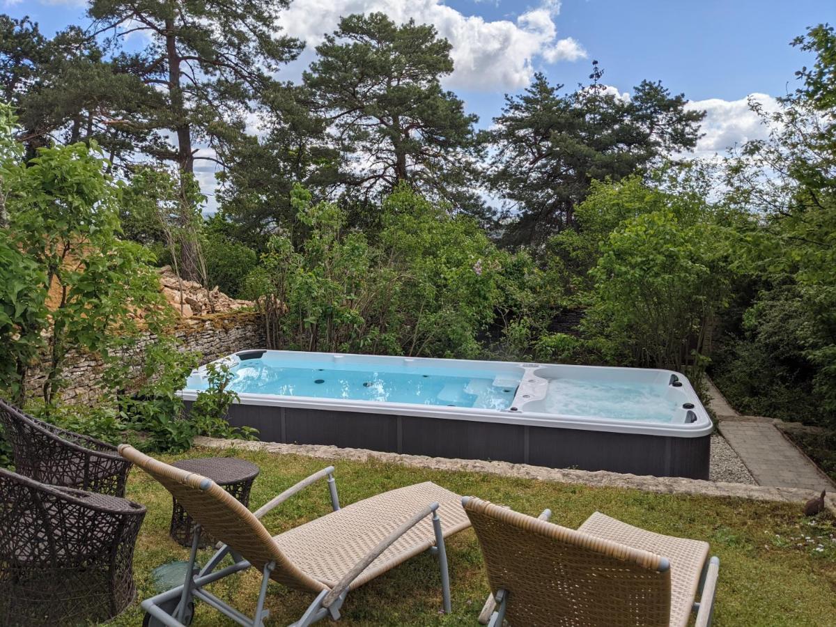 Maisons Les Tilleuls, Les Pins Et Les Lilas Hébergement de vacances *