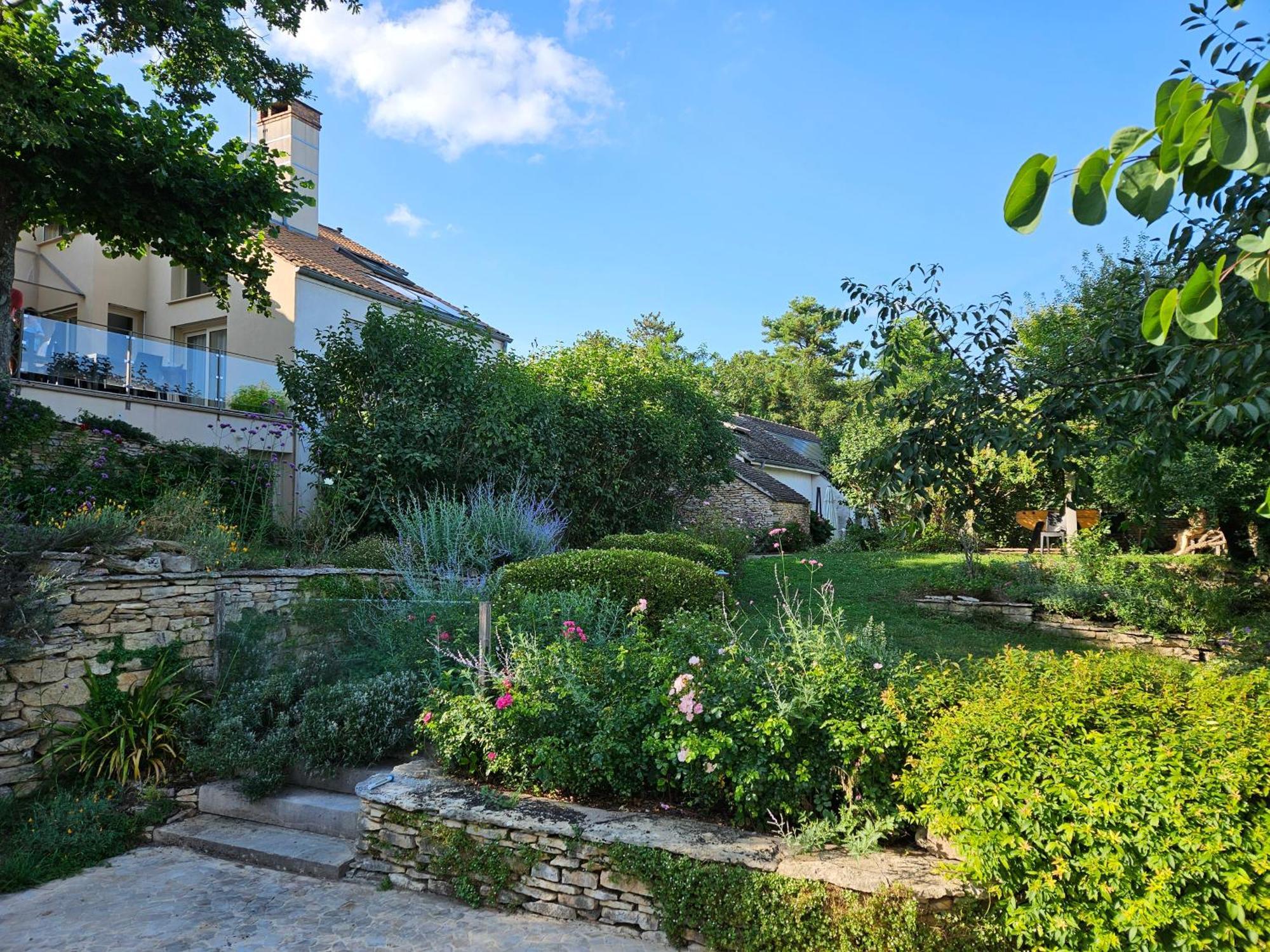 Hébergement de vacances Maisons Les Tilleuls, Les Pins Et Les Lilas